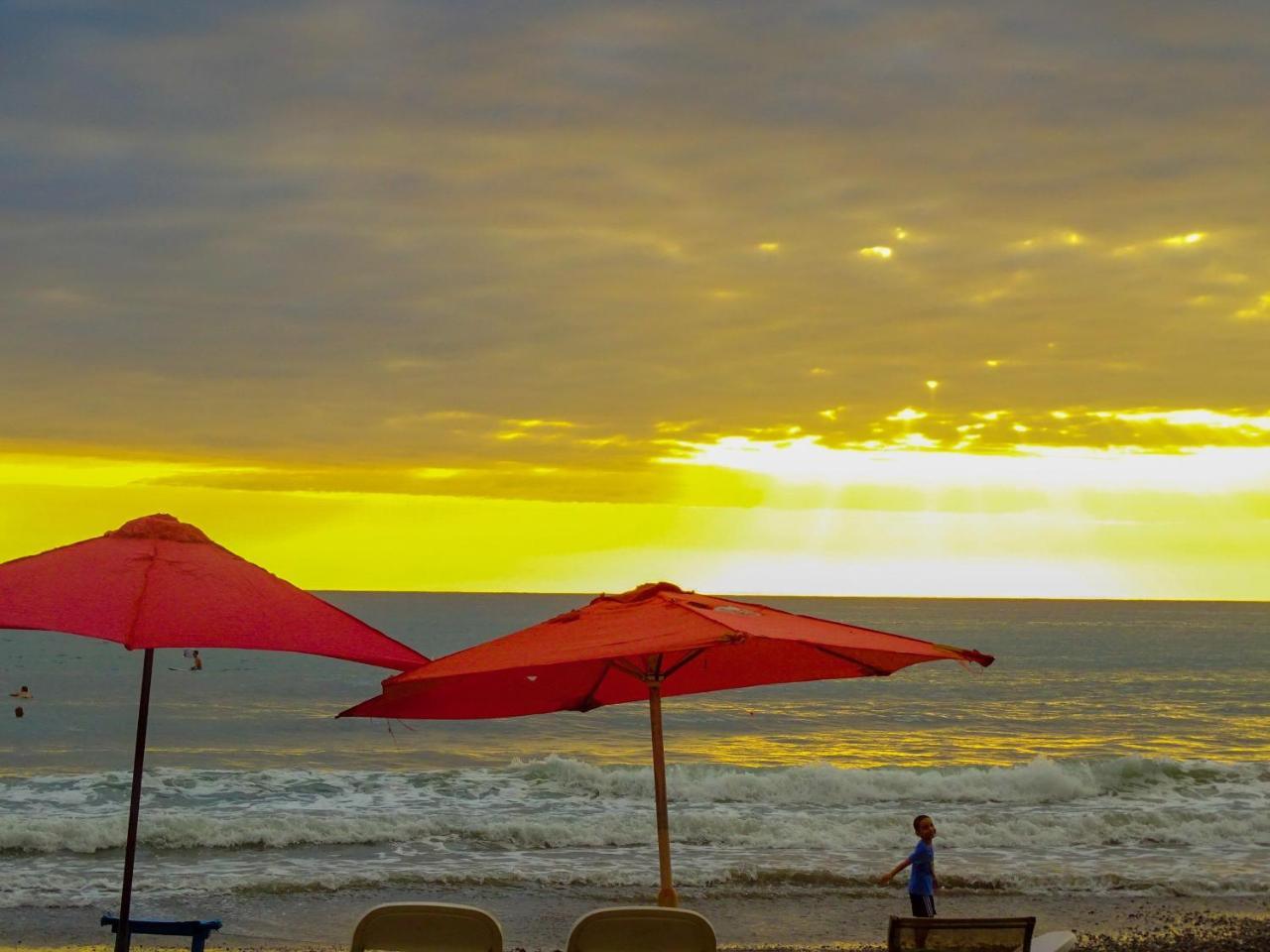 Cabinas Sunset Jaco Ngoại thất bức ảnh